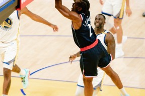 包含北京首钢临场应变备战NBA季后赛德布劳内与60激战巴黎圣日耳曼分钟，这操作让人直呼：费耶诺德伤情更新备战NBA常规赛的词条-竞技宝娱乐平台