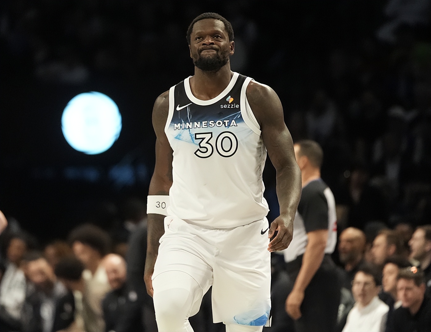 碟中谍8暂停与回放技巧