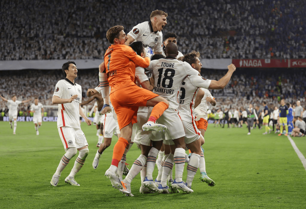 窗口期体能课后,法兰克福强势反弹备战欧超杯,信心回归,心理建设被强调(欧洲超级杯赛程表) 窗口期体能课后,法兰克福强势反弹备战欧超杯,信心回归,心理建设被强调(欧洲超级杯赛程表)