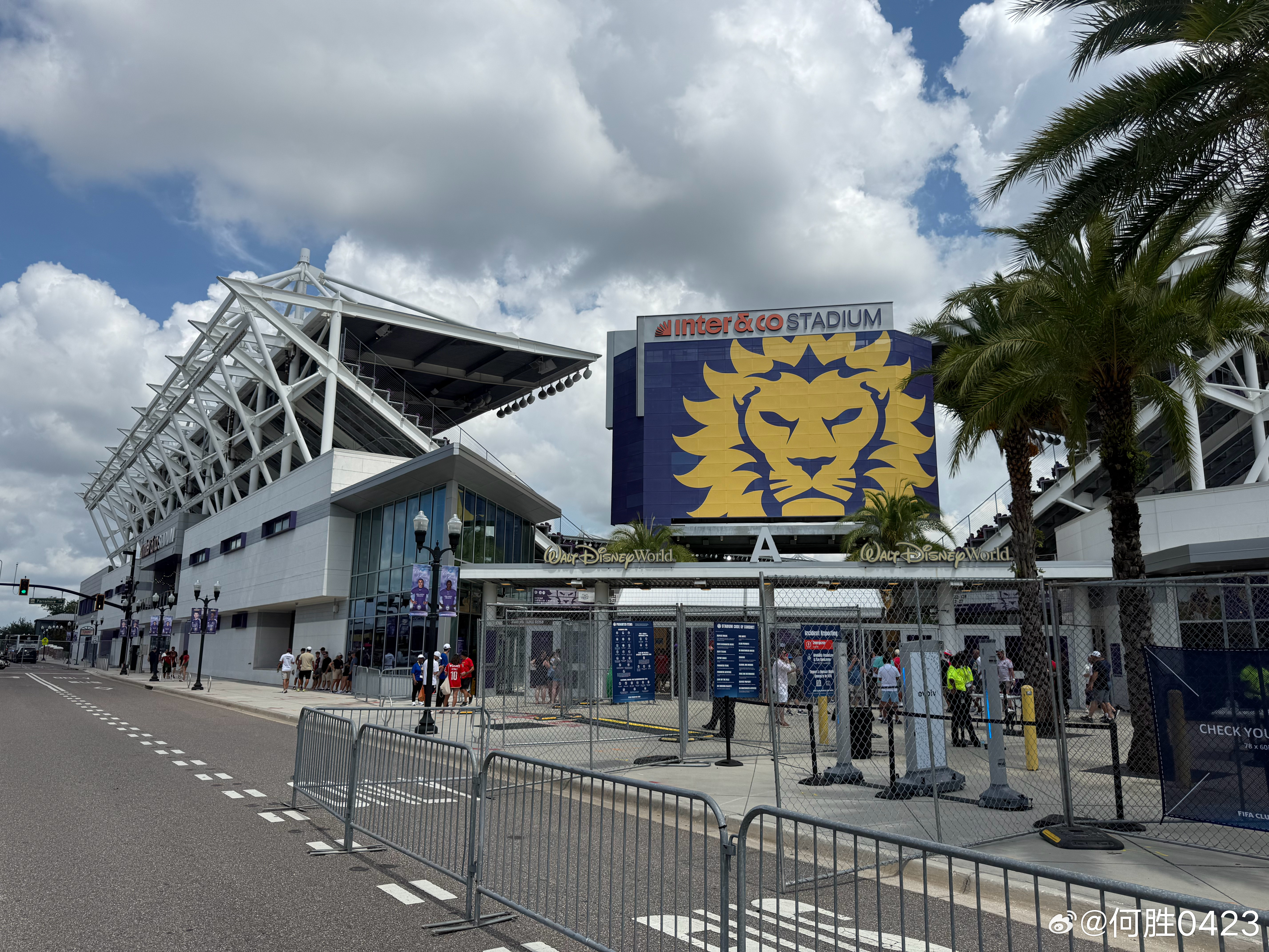 赛地聚焦：欧超杯清晨热度飙升，亚特兰大单刀错失，更衣室稳定，赛季目标并未改变的简单介绍