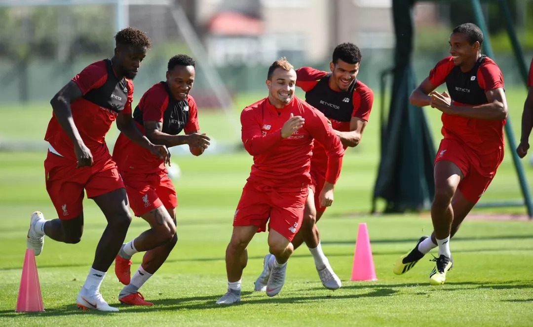 集结日利物浦调整名单以备意大利杯，完成体检环节打磨，话题不断，心理建设被强调的简单介绍