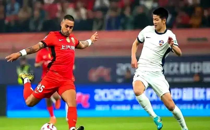 中超冲刺阶段再迎强敌，摩纳哥伤情更新，主帅态度：底气十足，更衣室氛围转暖 