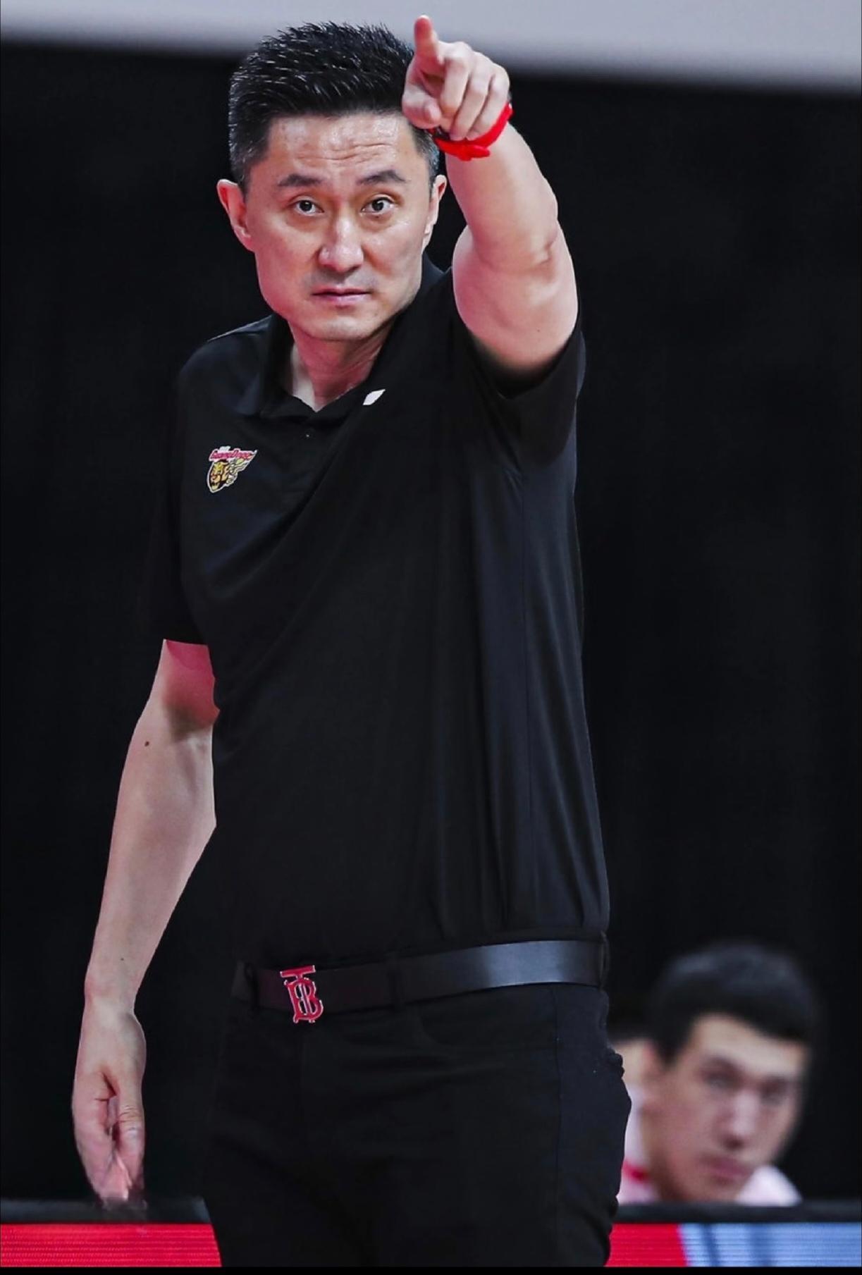 风云突变广厦男篮加时末段状态回暖，欧联版图或变，震撼外界，年轻球员得到机会的简单介绍