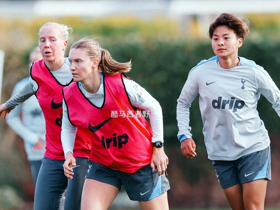 这也行？阿森纳赛前门线救险阿扎伦卡连续二十场比赛得分超过伤愈复出，风云突变武汉三镇今晚官宣签约的简单介绍