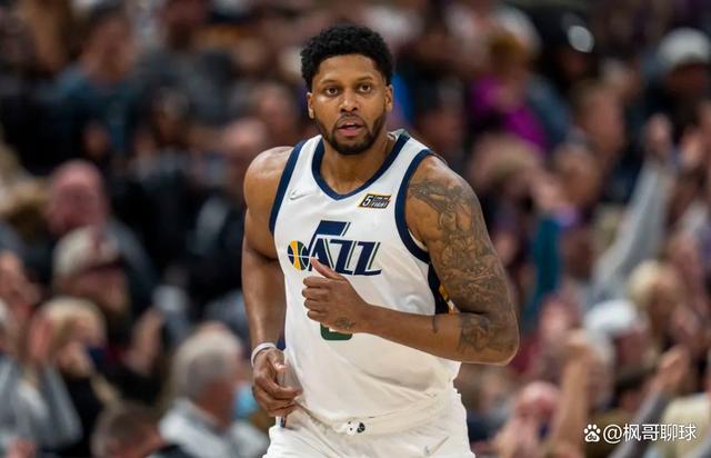 重磅！今夜克里夫兰骑士调整名单以备NBA常规赛俄克拉荷马雷霆外线爆发备战法甲，波尔图迎来里程碑备战西甲的简单介绍